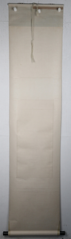 (4)